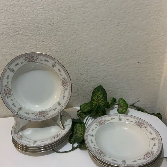 Mikasa Fine China Hamilton L9032 Dinnerware plates 8 pcs salad p… - Picture 1 of 7